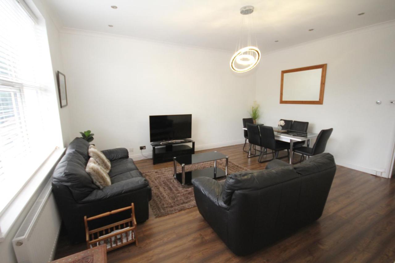 Great West Road Apartments Flat C Londra Esterno foto